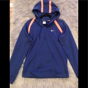 NIKE USED LIKE NEW SIZE MEDIUM